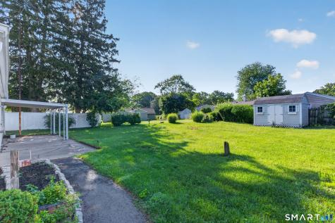 105 Bear Paw Road Bridgeport CT 06606