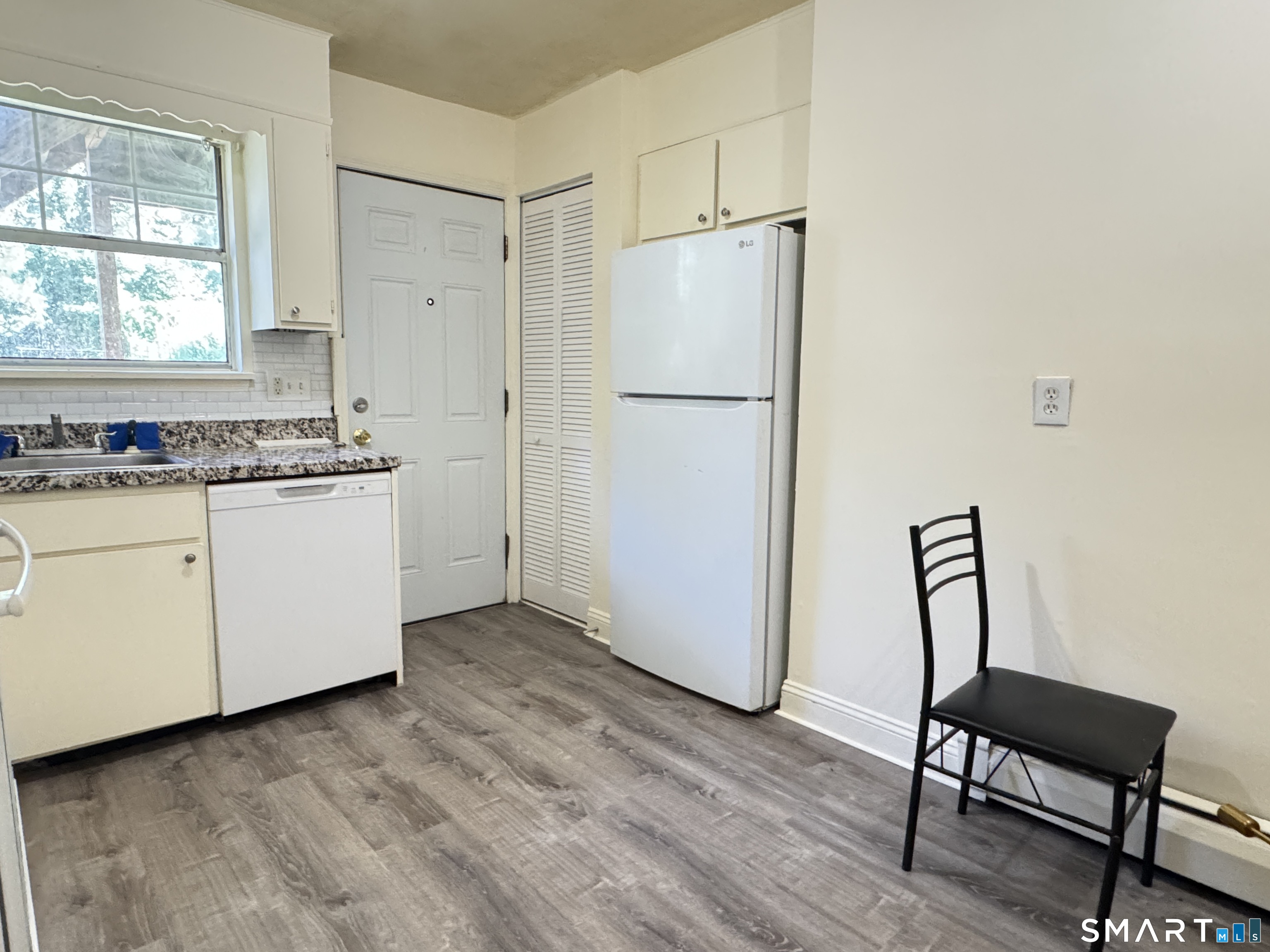 81 Angel Drive Waterbury CT 06708