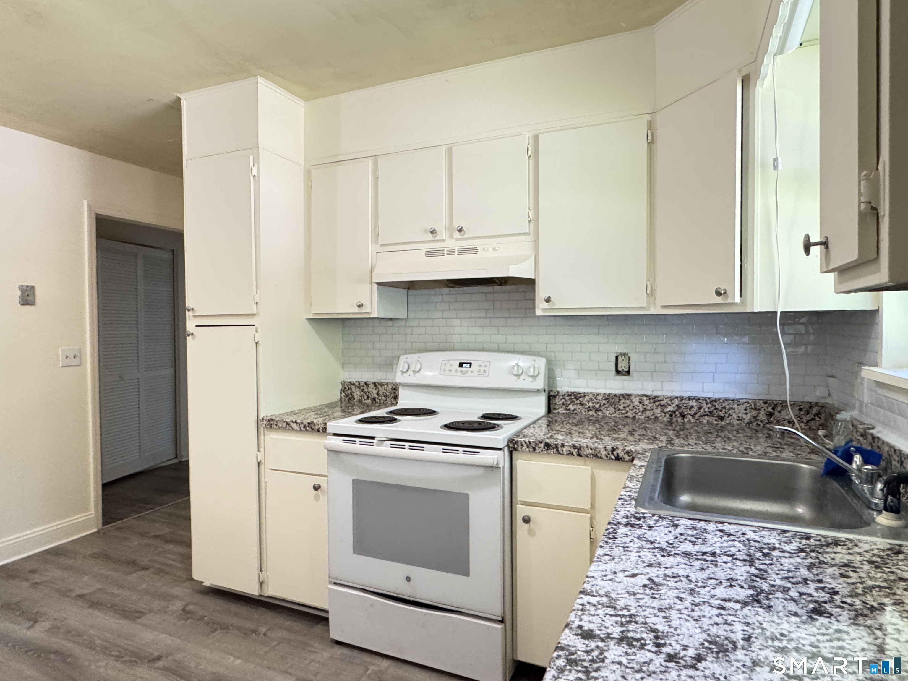 81 Angel Drive Waterbury CT 06708