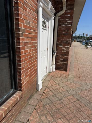 1022 Main Street Branford CT 06405