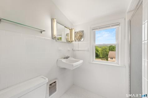 63 Valleyview Road Fairfield CT 06824