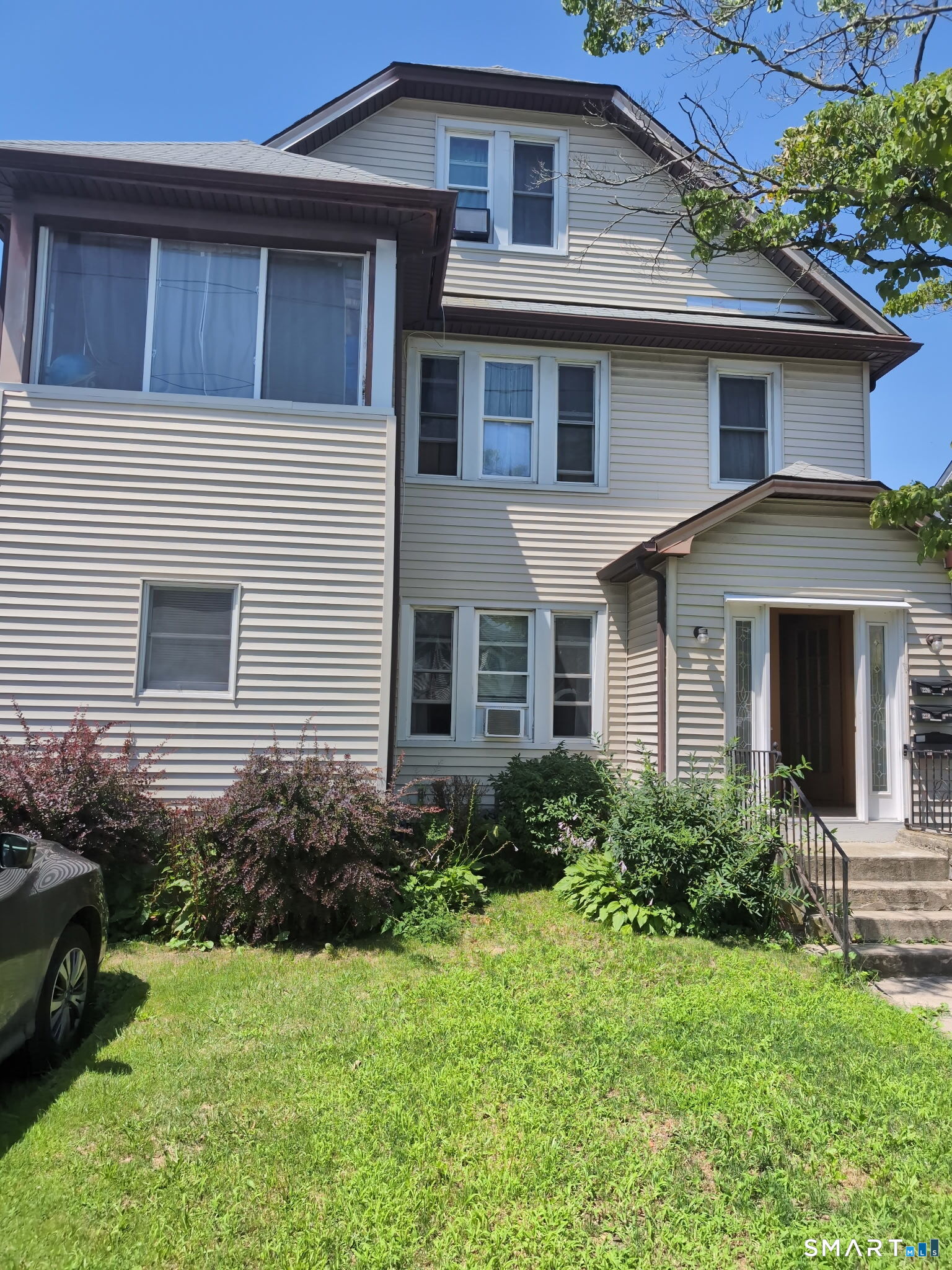226-228 Seymour Avenue Derby CT 06418