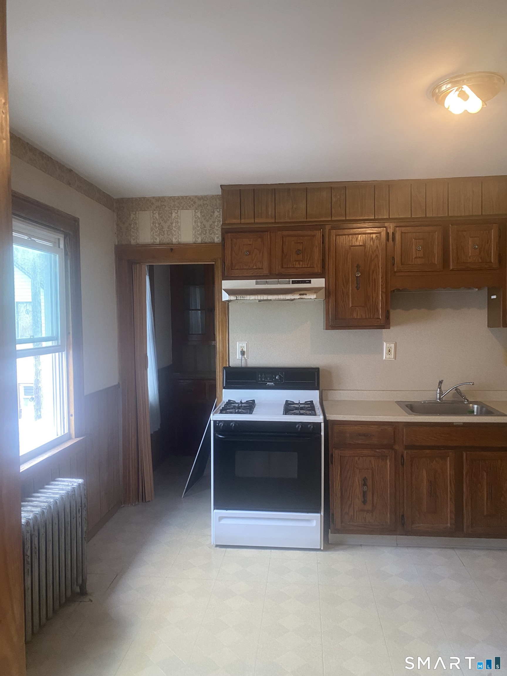 226-228 Seymour Avenue Derby CT 06418