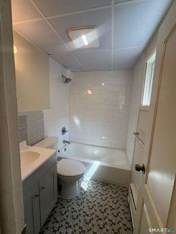 165 Mckinley Avenue Bridgeport CT 06606
