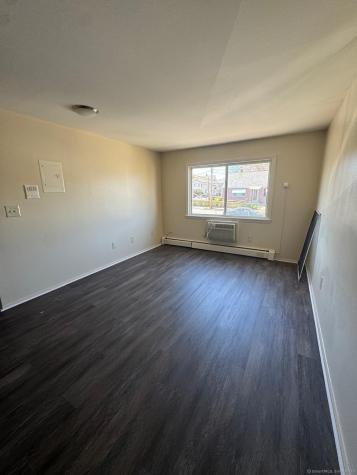 125 Granfield Avenue Bridgeport CT 06610