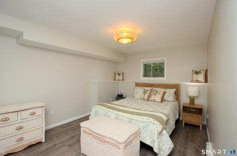 39 Lanphier Road Branford CT 06405