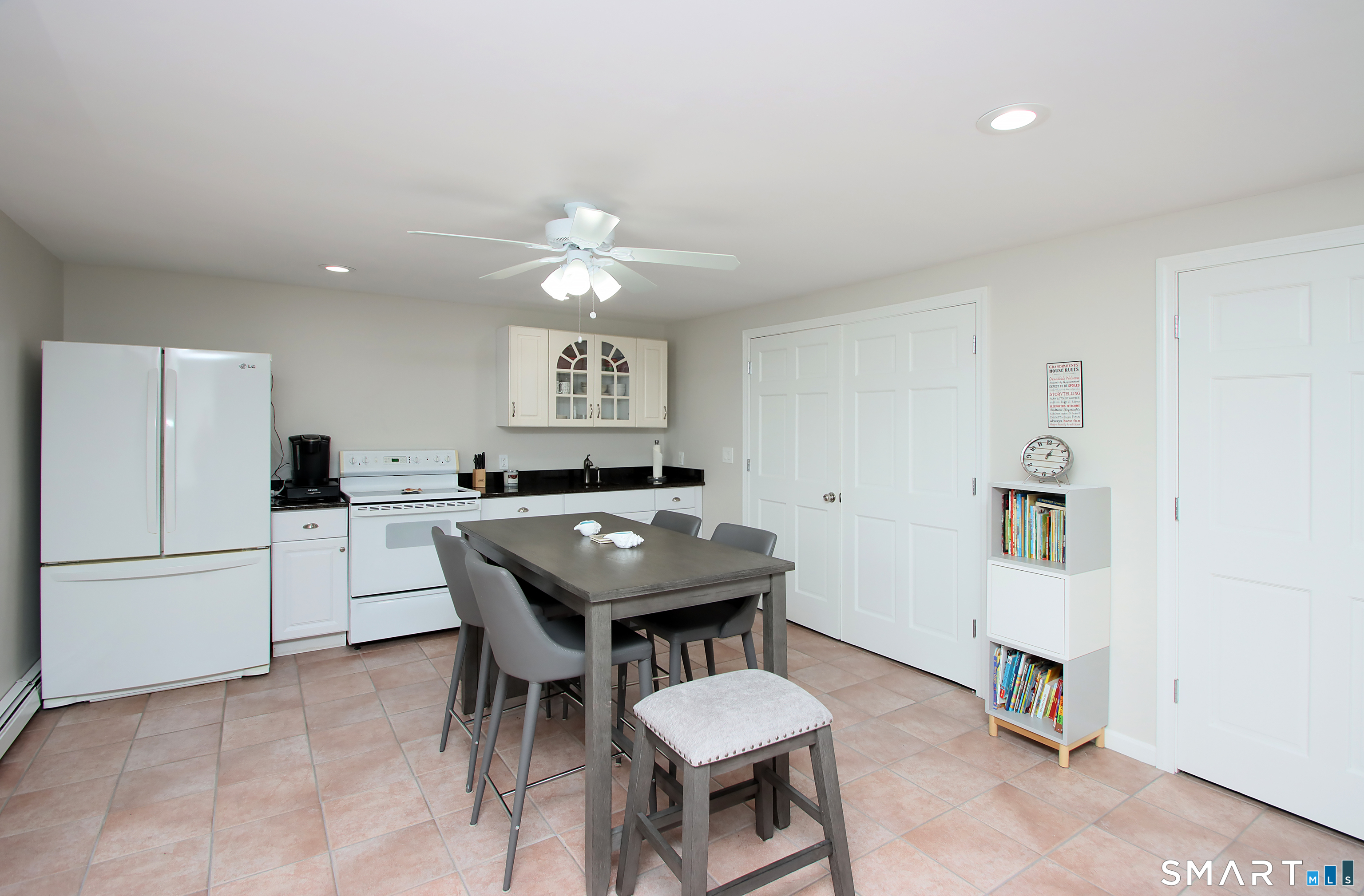 39 Lanphier Road Branford CT 06405