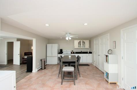 39 Lanphier Road Branford CT 06405