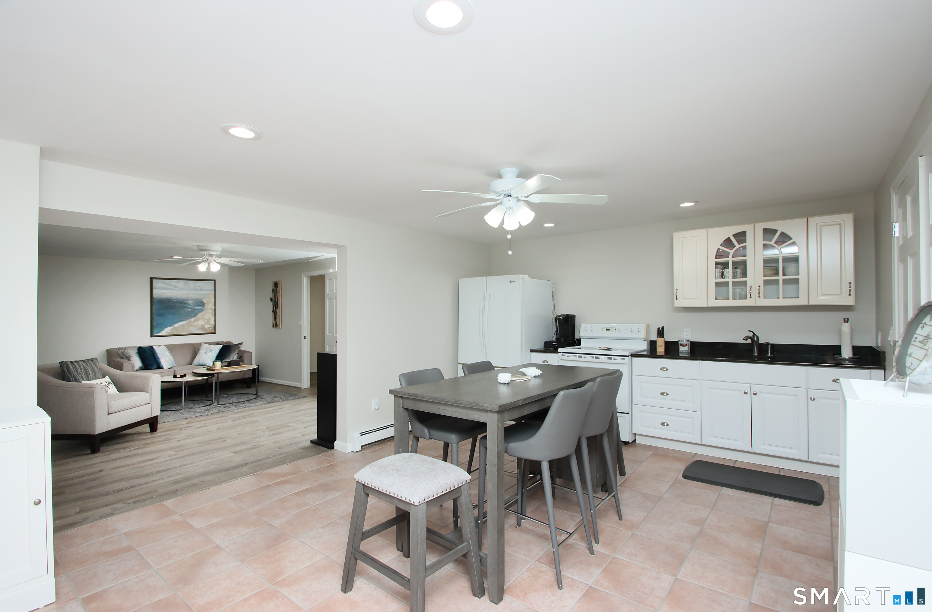39 Lanphier Road Branford CT 06405