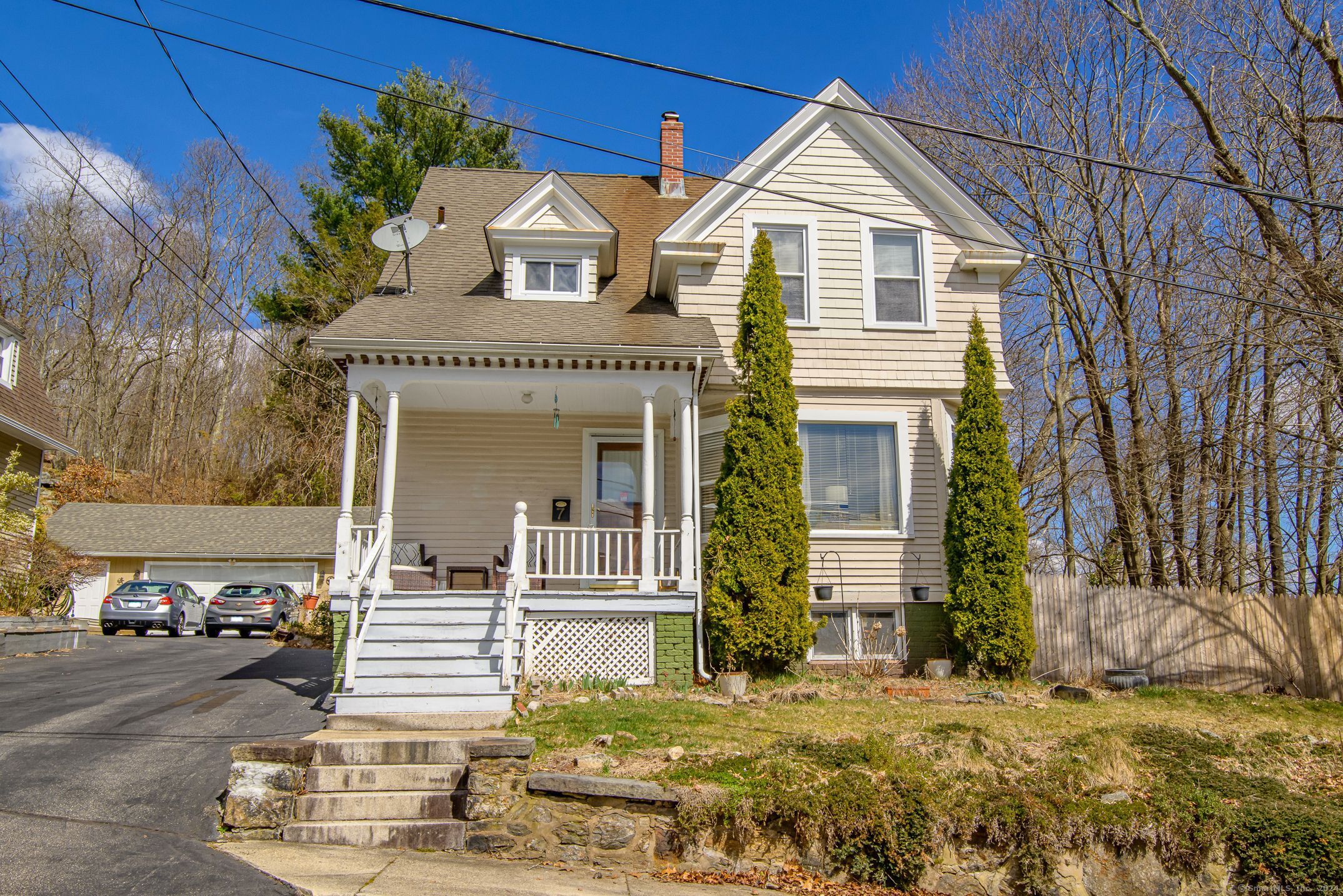 7 Brown Street Norwich CT 06360