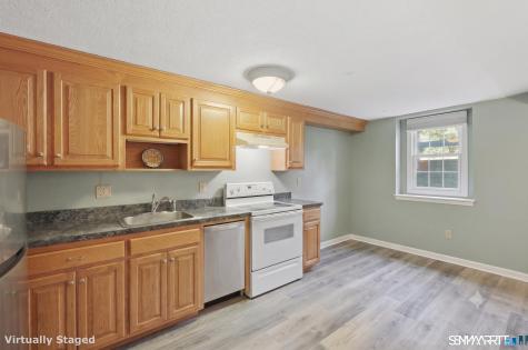 22 Main St Extension Simsbury CT 06081