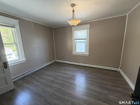 95 Park Avenue Derby CT 06418