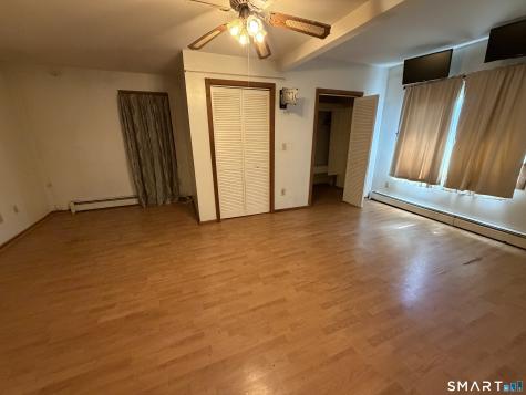 95 Park Avenue Derby CT 06418