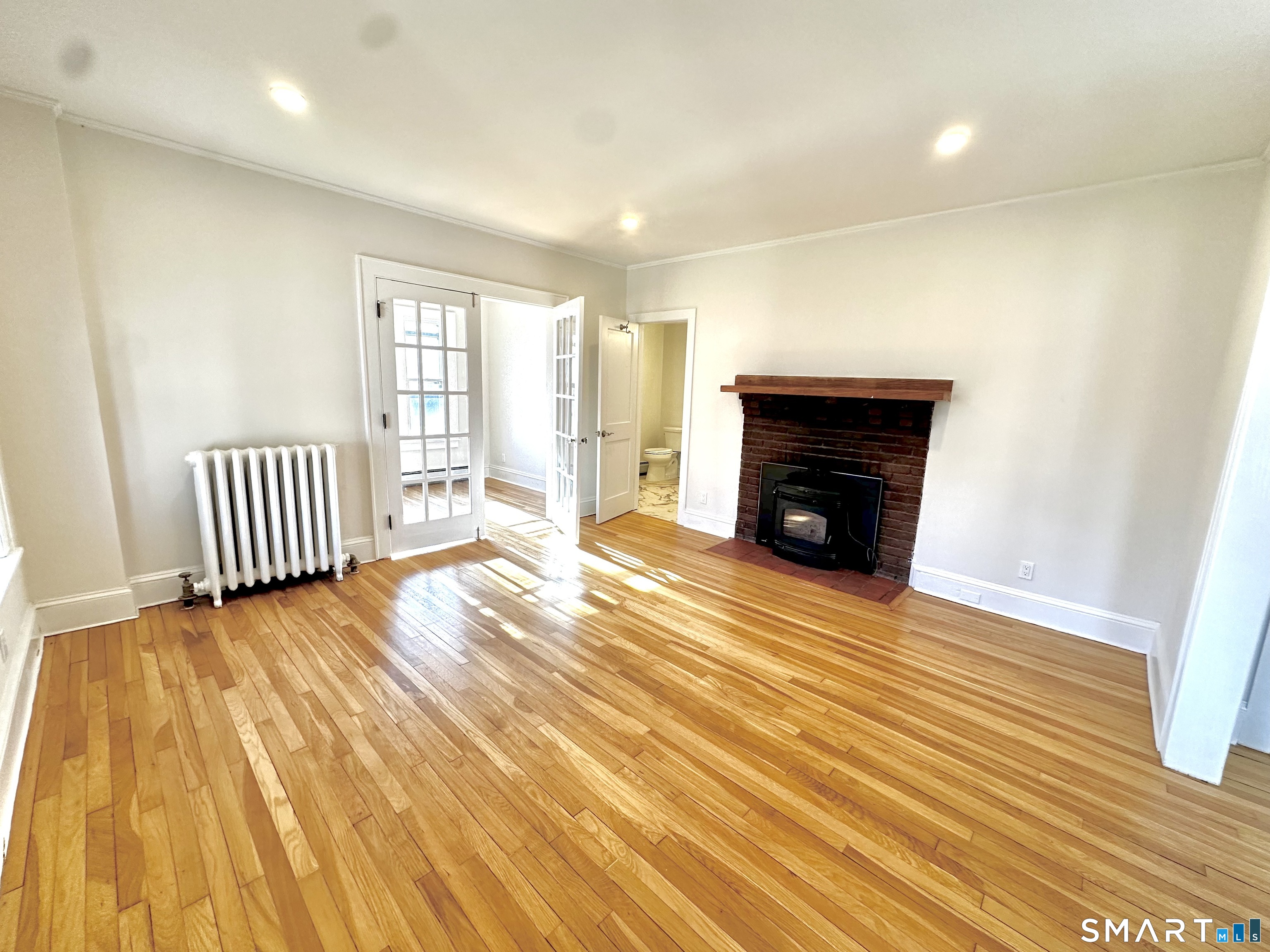370 Stratfield Road Fairfield CT 06825