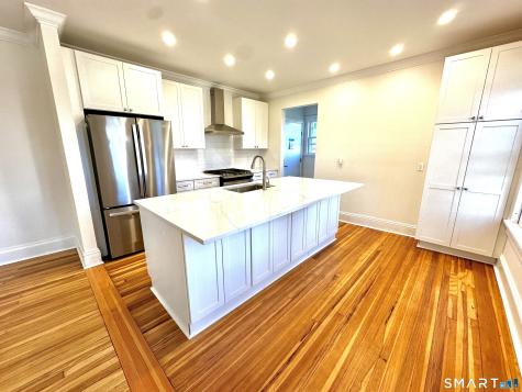 370 Stratfield Road Fairfield CT 06825