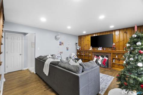 5 Cloverhill Avenue Bridgeport CT 06606