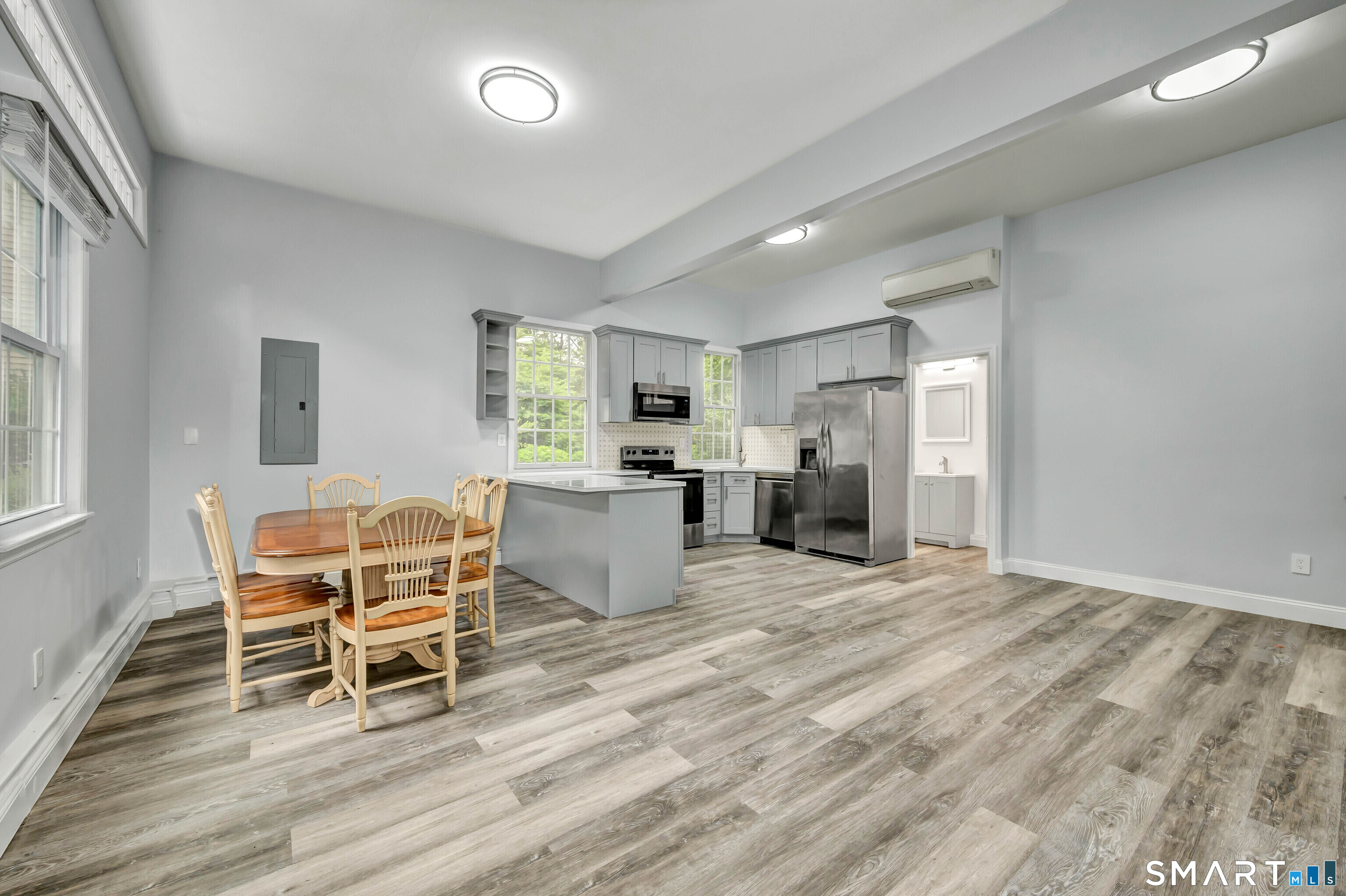 14 Bryan Lane Newtown CT 06470