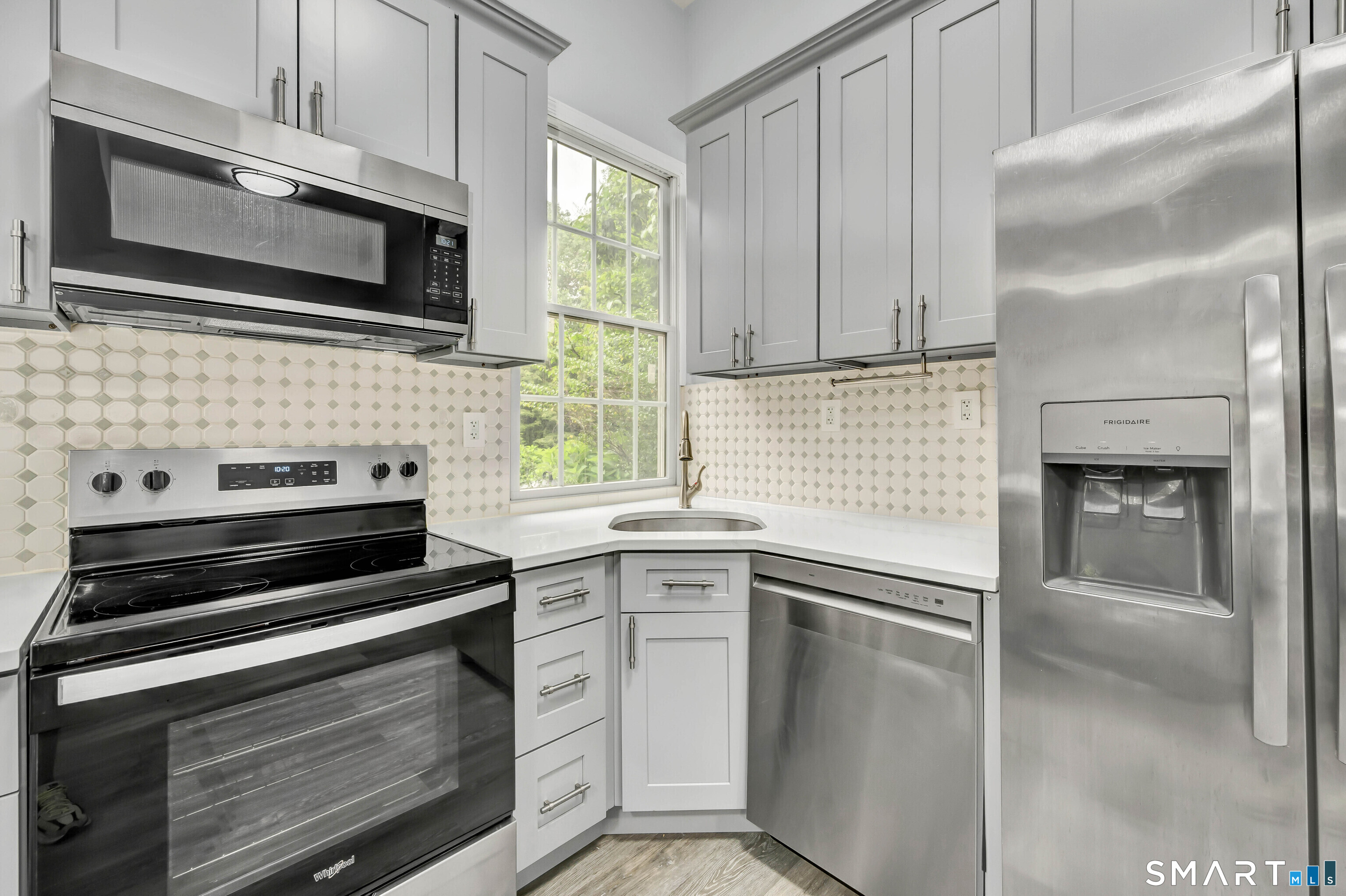 14 Bryan Lane Newtown CT 06470