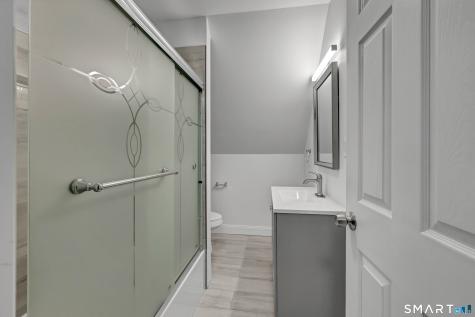 14 Bryan Lane Newtown CT 06470