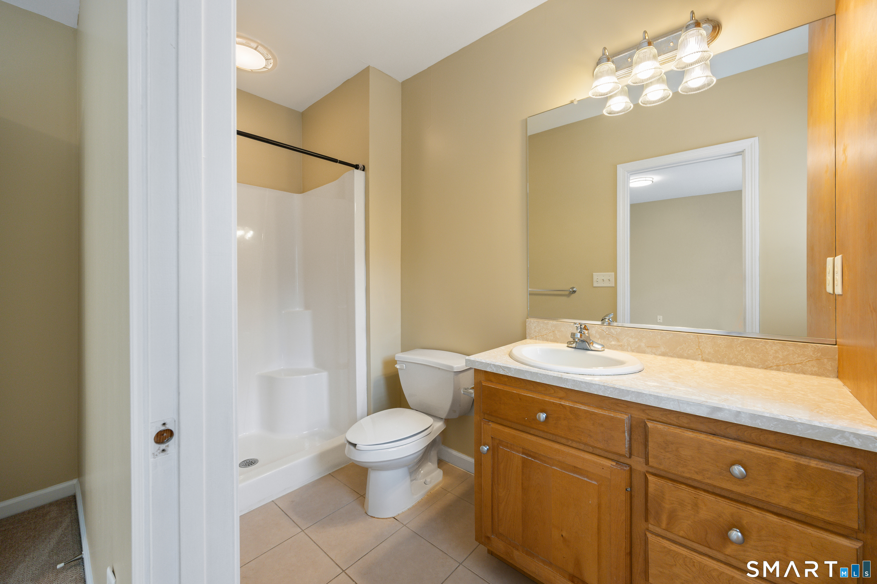 32 Songbird Lane Farmington CT 06032