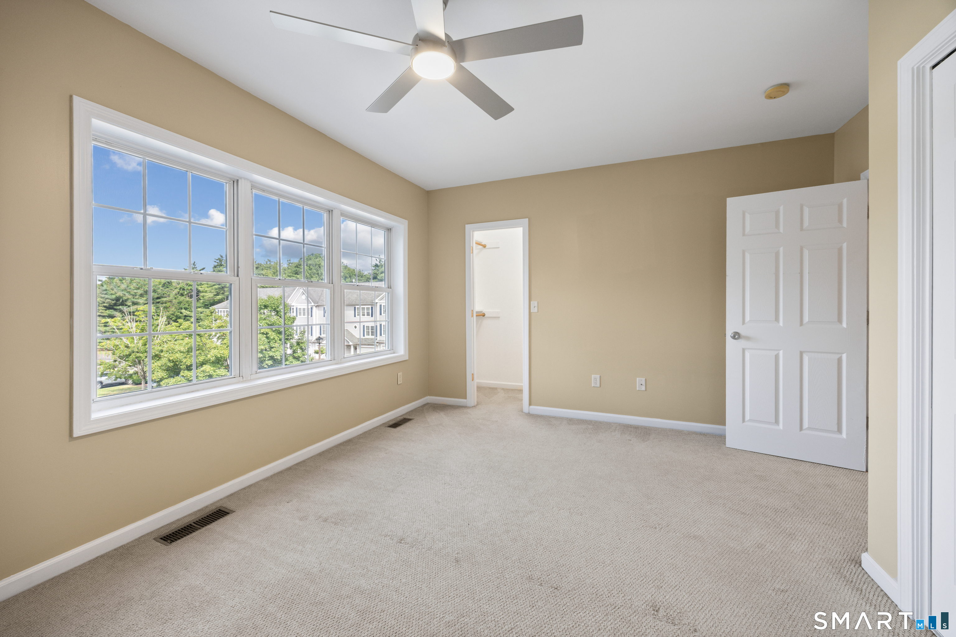 32 Songbird Lane Farmington CT 06032