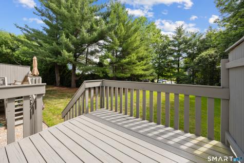 32 Songbird Lane Farmington CT 06032
