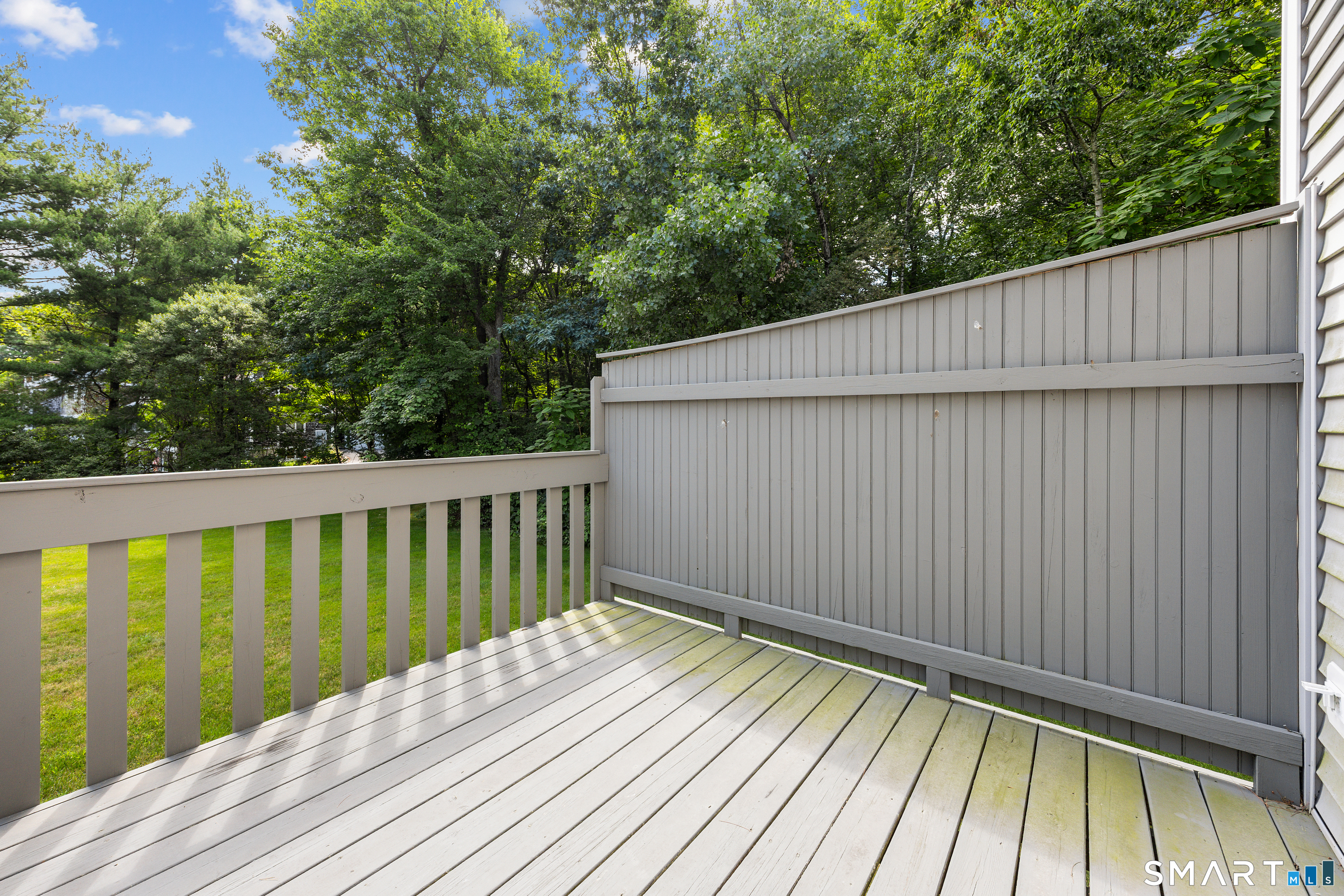 32 Songbird Lane Farmington CT 06032
