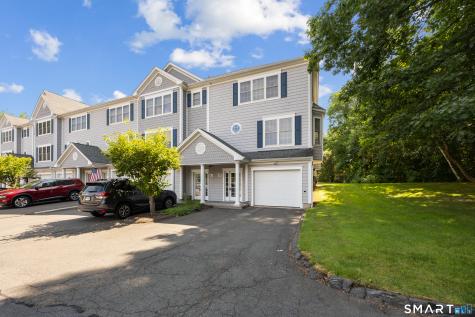 32 Songbird Lane Farmington CT 06032