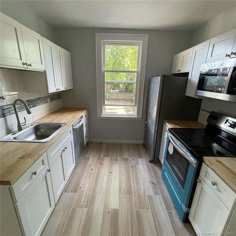 283 Collins Street Hartford CT 06105