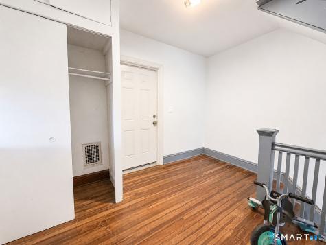 610 Hawley Avenue Bridgeport CT 06606