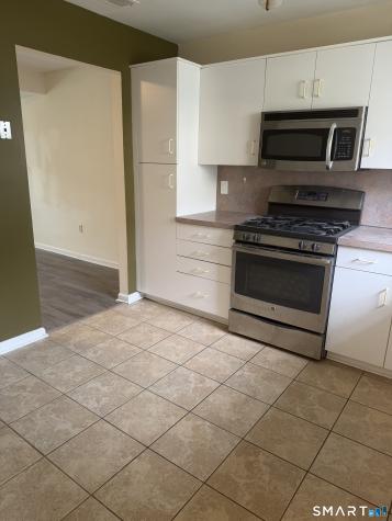 93 Park Avenue Danbury CT 06810