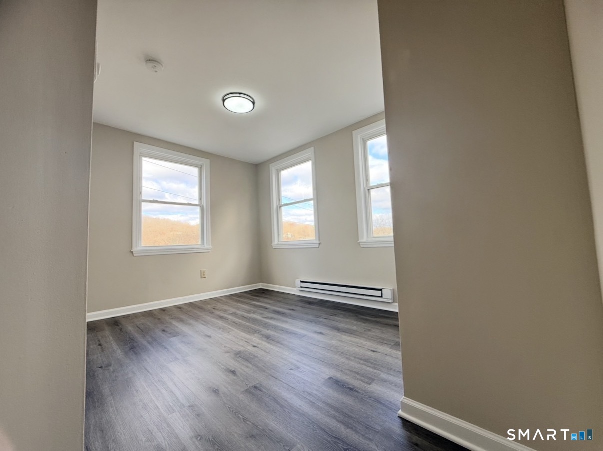 3-5-7 Maple Street Seymour CT 06483