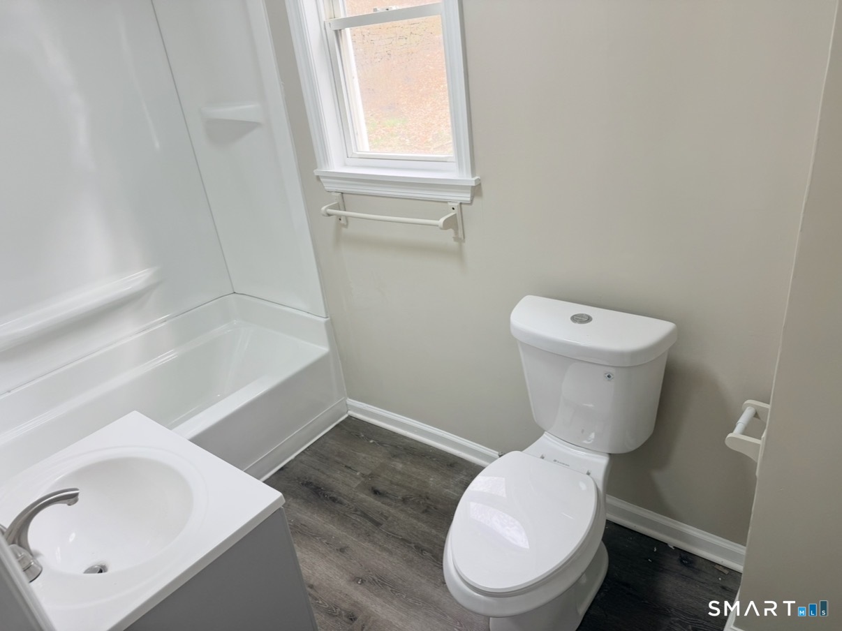3-5-7 Maple Street Seymour CT 06483