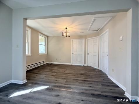 3-5-7 Maple Street Seymour CT 06483