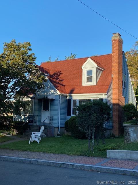 14 Chestnut Street Branford CT 06405