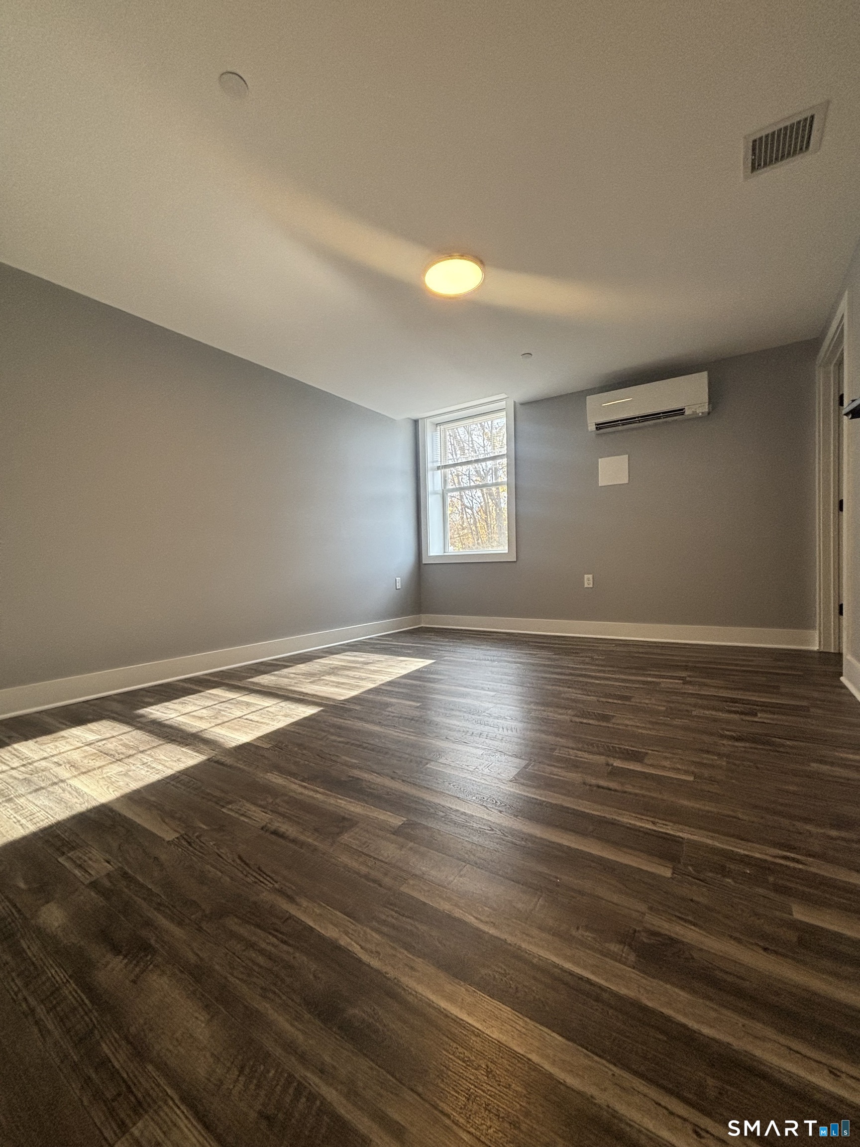 303 Norwich New London Turnpike Montville CT 06382