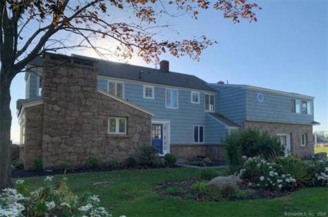 55 Vineyard Place Guilford CT 06437