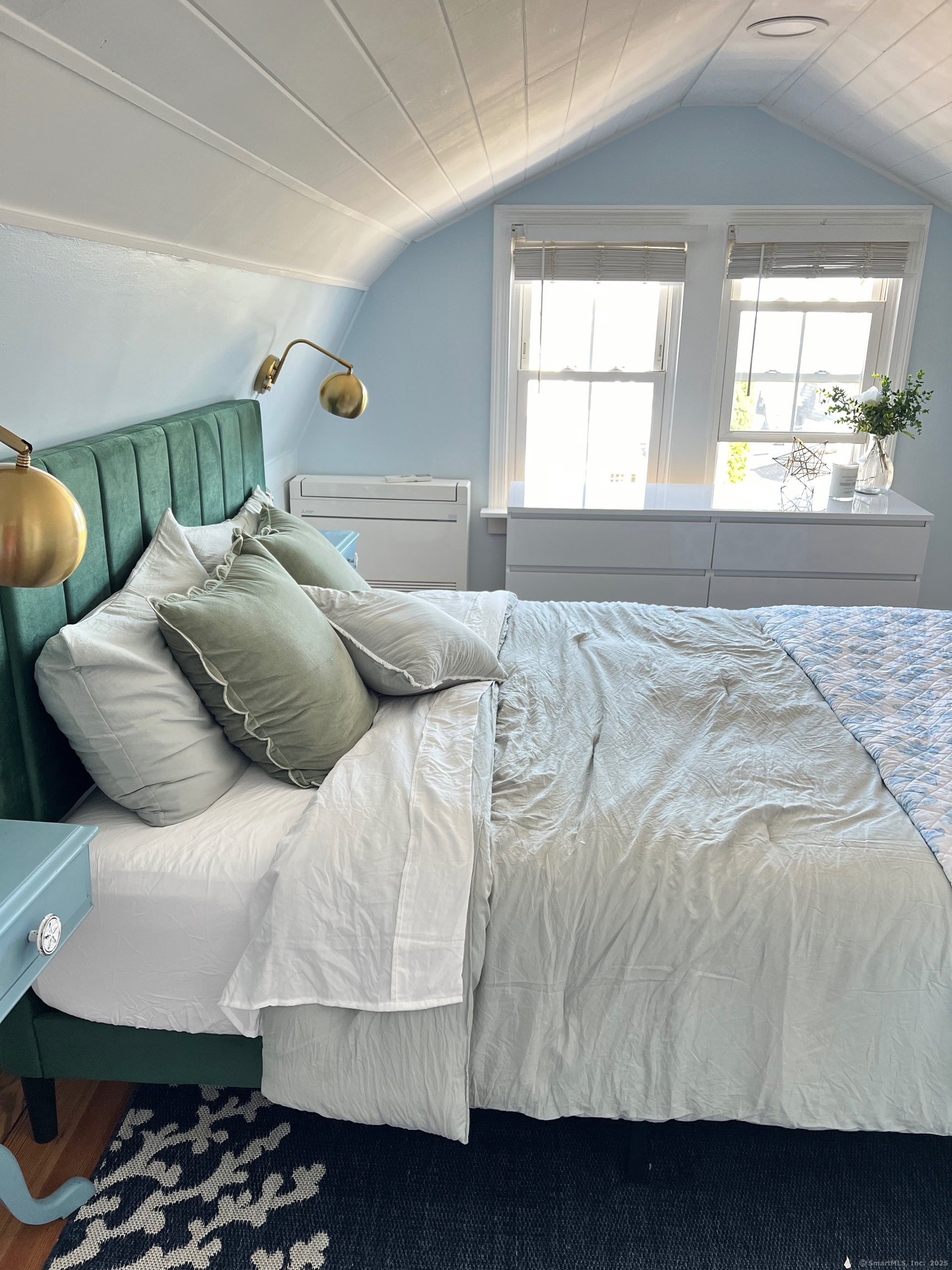 19 Bayview Avenue East Lyme CT 06357