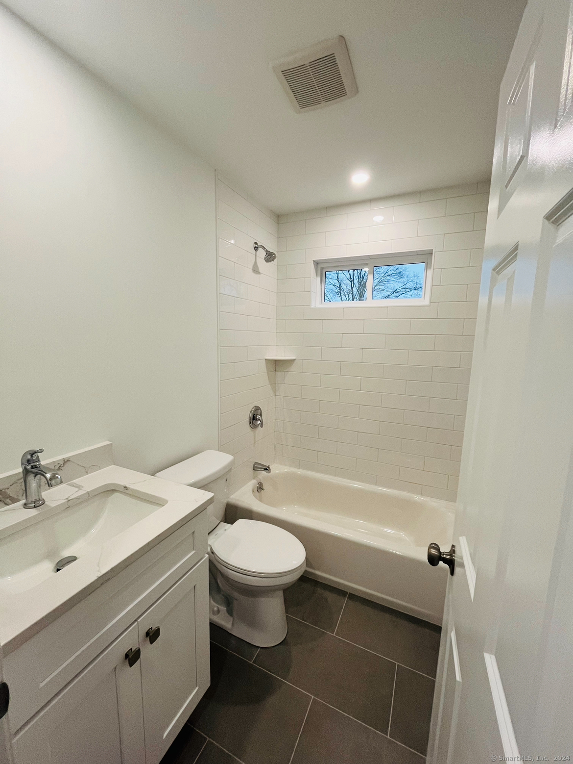 14 Infield Street Bridgeport CT 06606