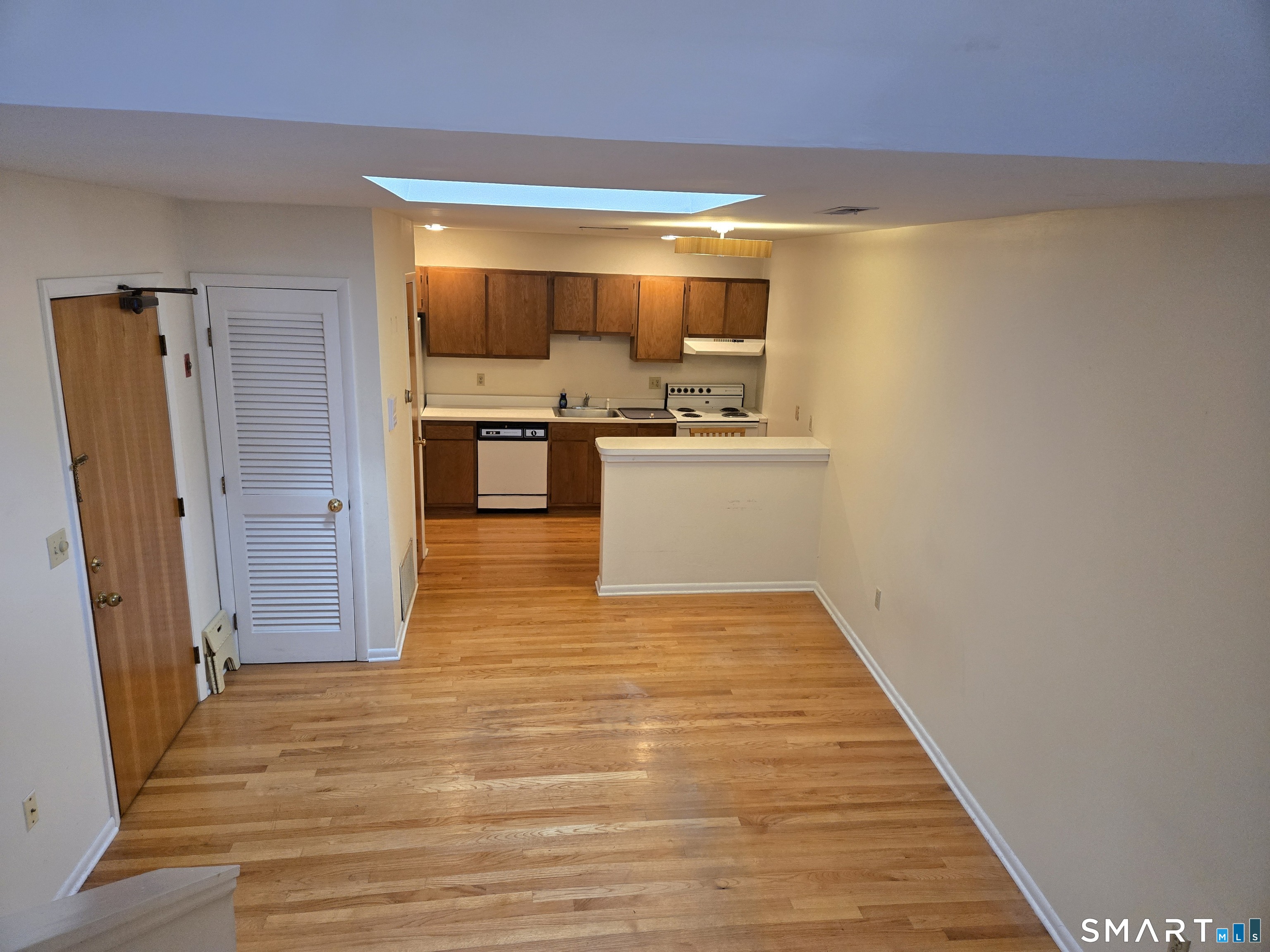 1118 Main Street Branford CT 06405