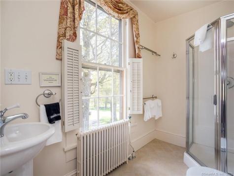 15 Hopkins Road Warren CT 06777