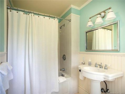 15 Hopkins Road Warren CT 06777