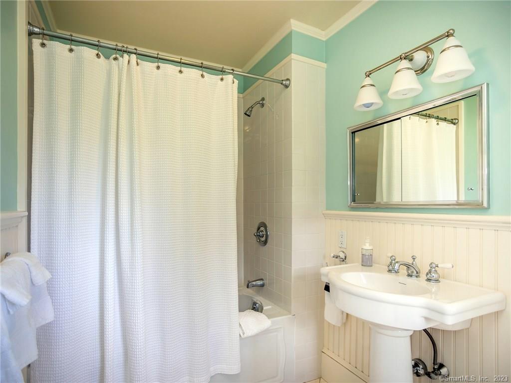 15 Hopkins Road Warren CT 06777