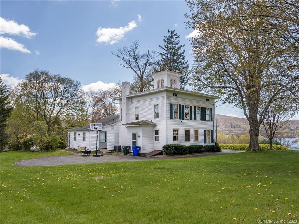 15 Hopkins Road Warren CT 06777