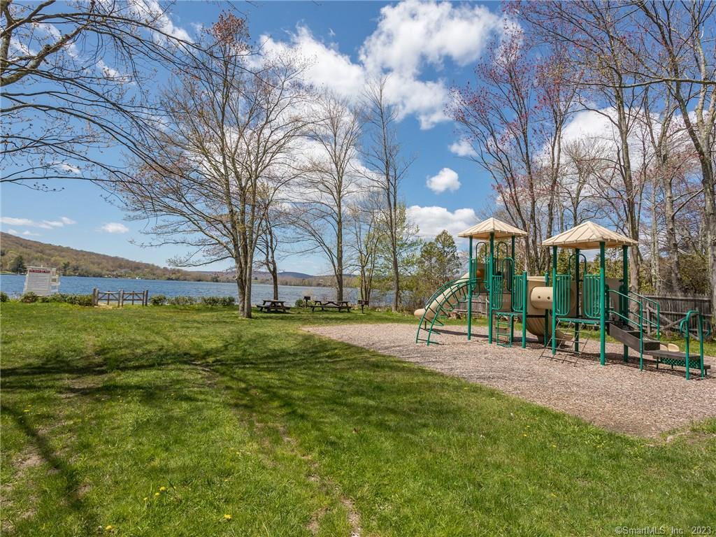 15 Hopkins Road Warren CT 06777