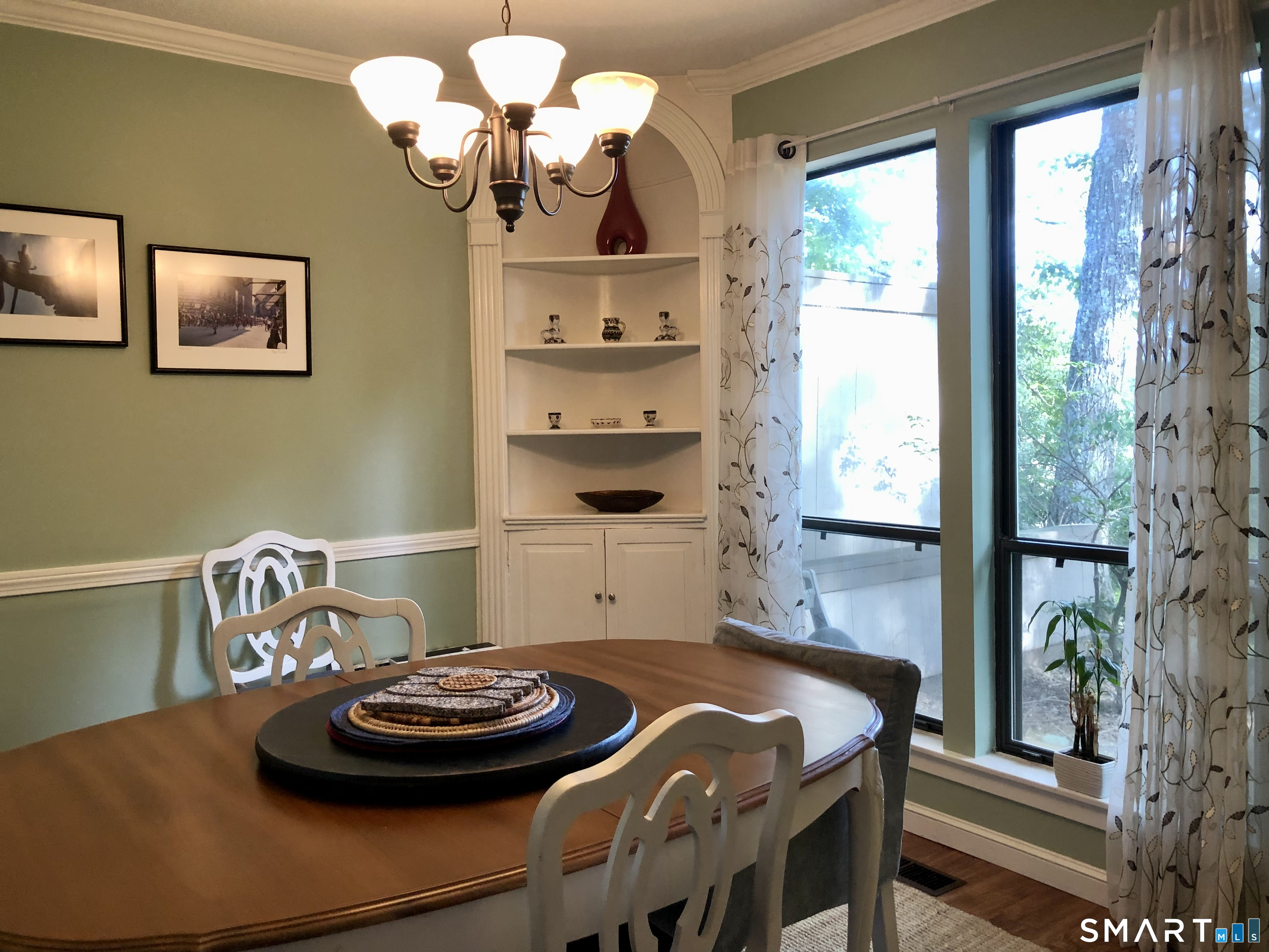 10 Cottonwood Drive Avon CT 06001