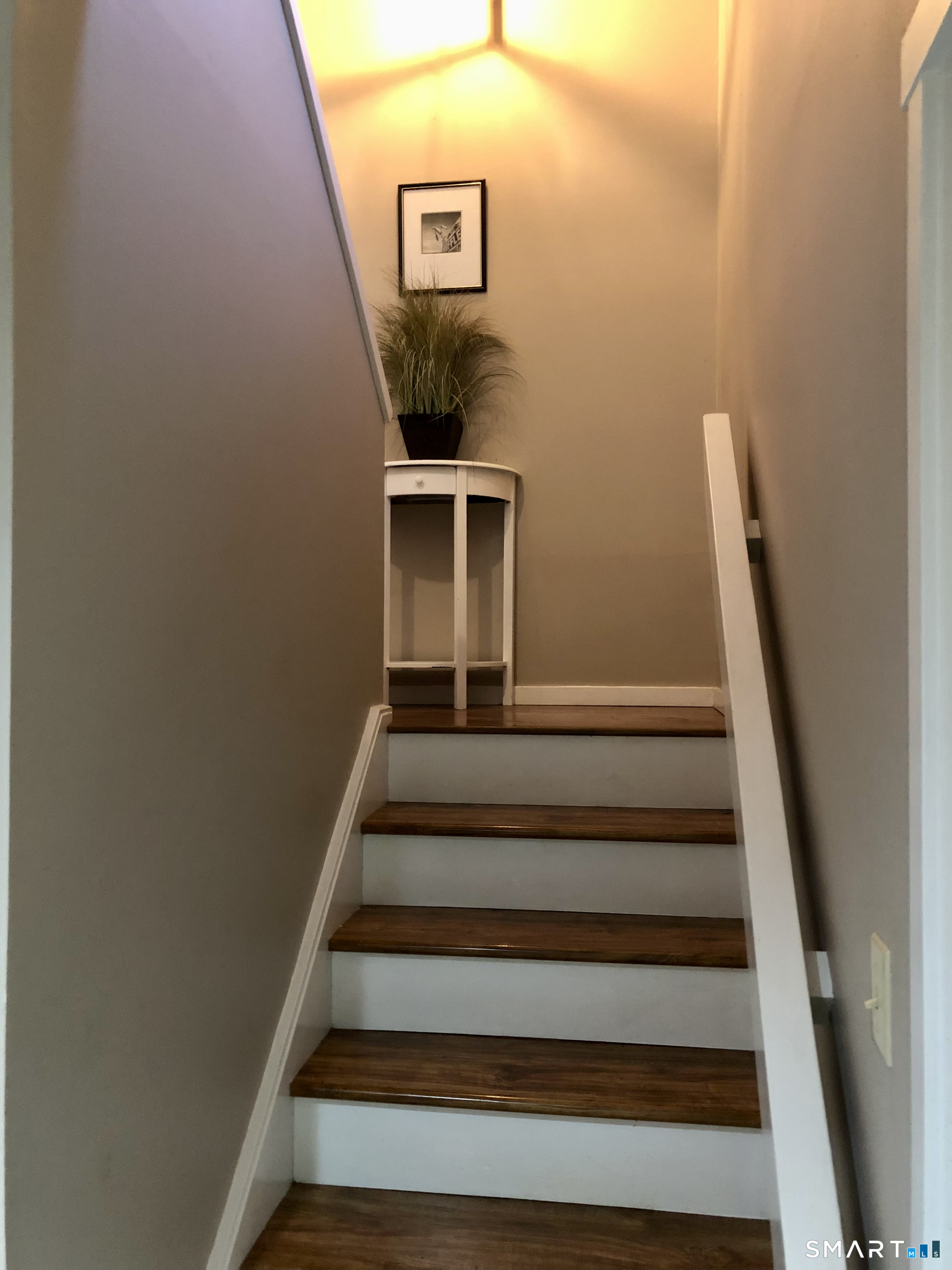 10 Cottonwood Drive Avon CT 06001
