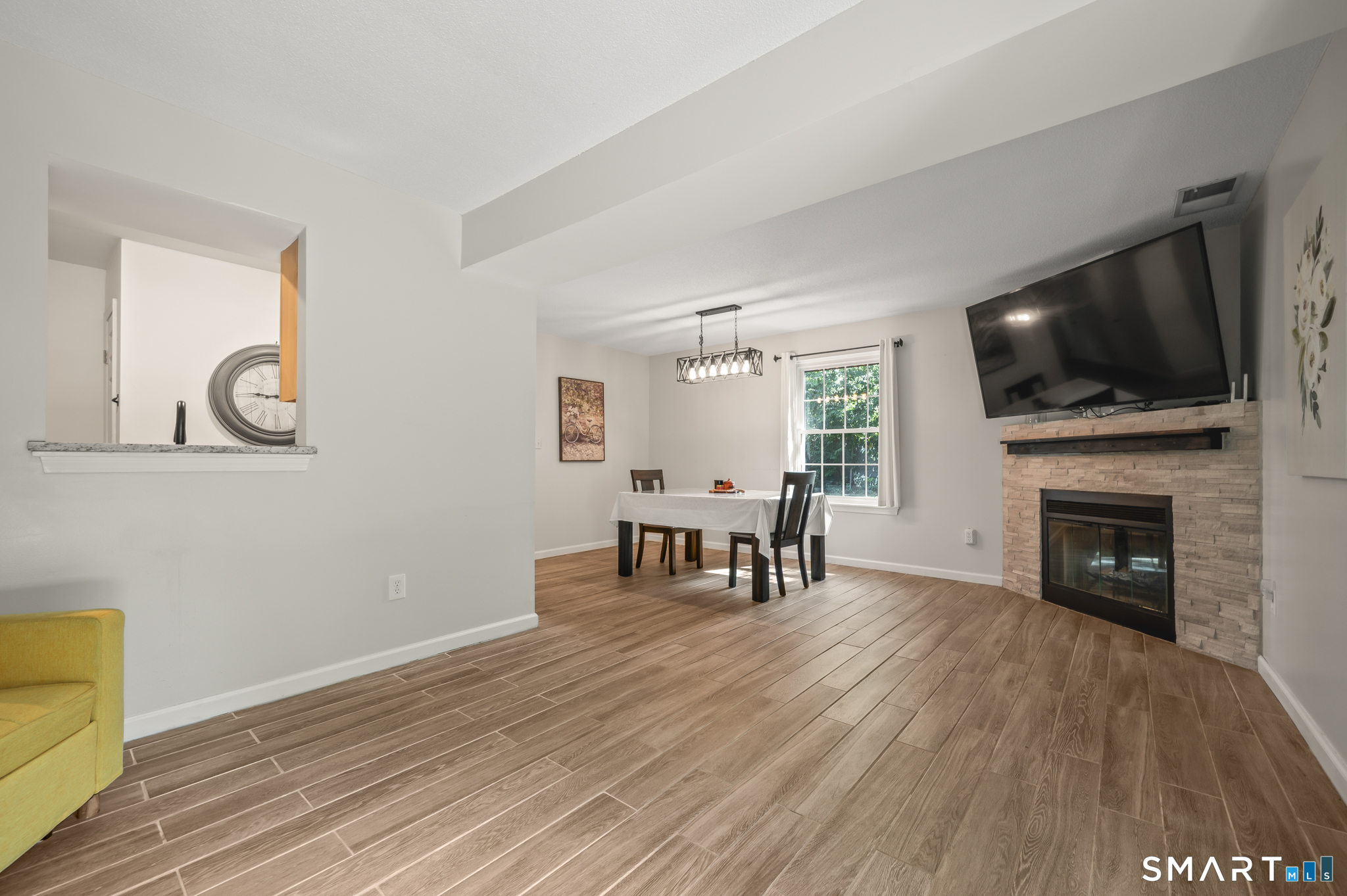 190 Tomlinson Avenue Plainville CT 06062