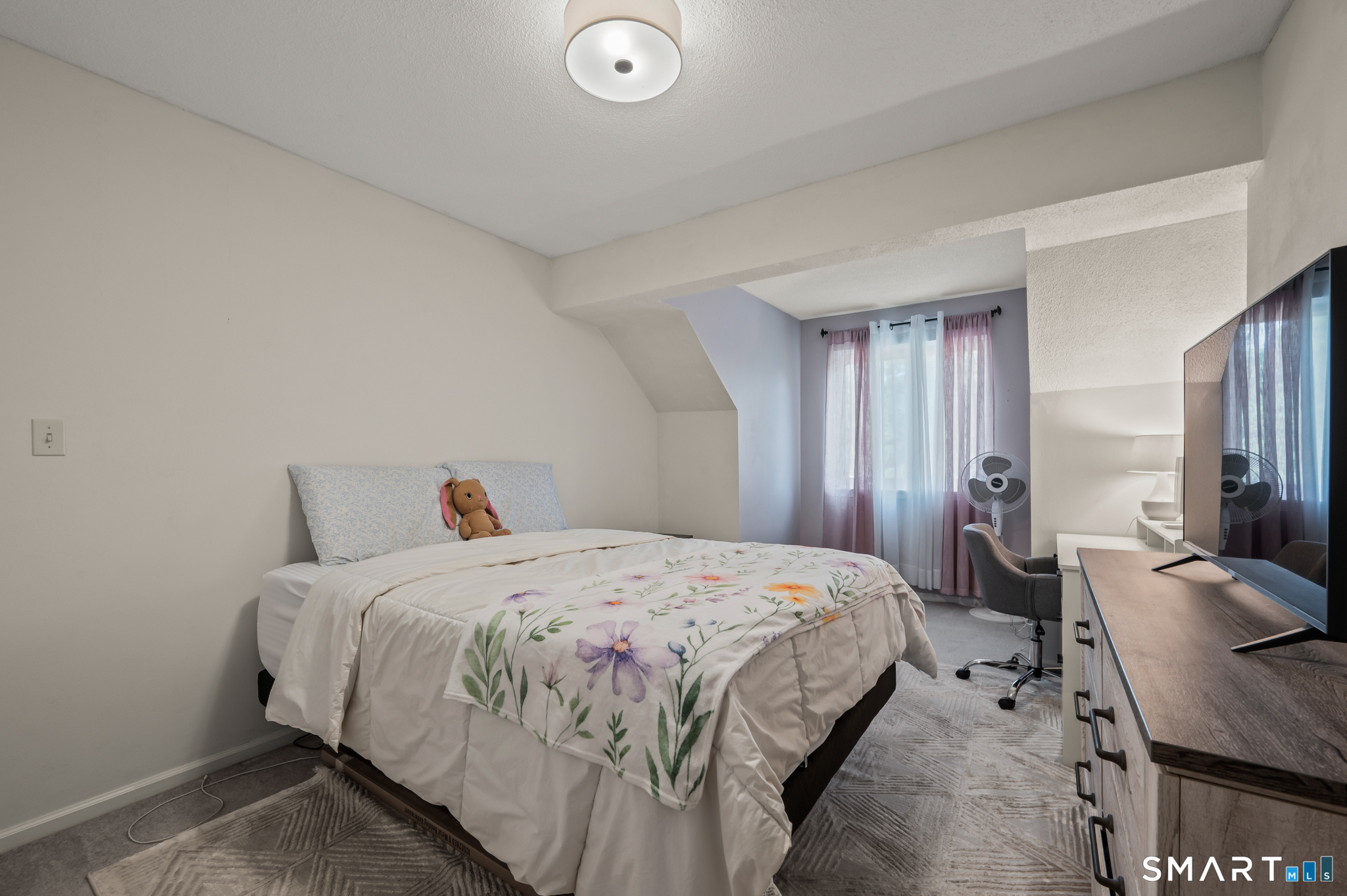 190 Tomlinson Avenue Plainville CT 06062