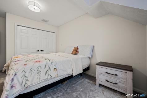 190 Tomlinson Avenue Plainville CT 06062